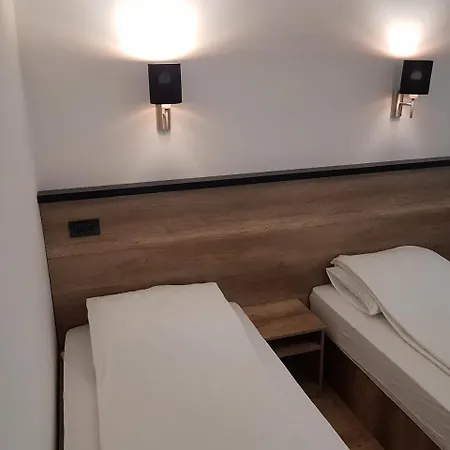 Simic 2 شقة فندقية فاليفو