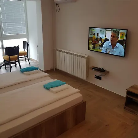 Simic 2 فاليفو